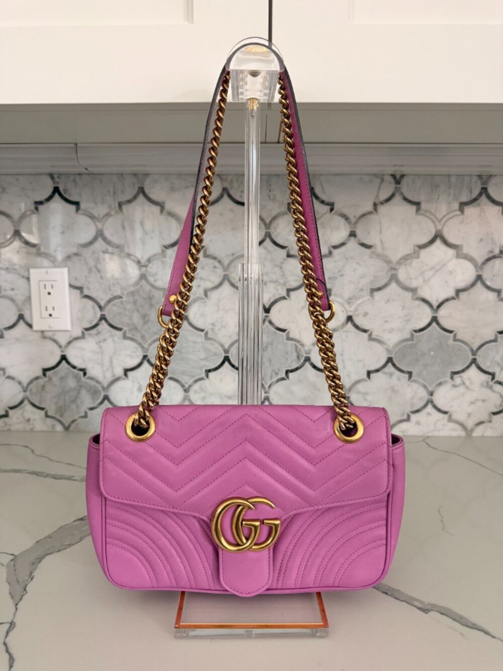 Gucci GG Marmont Medium Matelassé Shoulder Bag Fuchsia Pink Leather - Picture 2 of 6